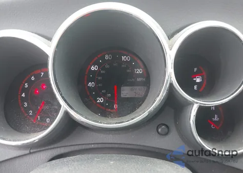 2005 Pontiac Vibe from USA, damaged, VIN 5Y2SL63825Z433410